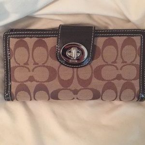 Coach wallet